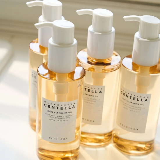 SKIN1004 Madagascar Centella Light Cleansing Oil 200ml – почистващо олио